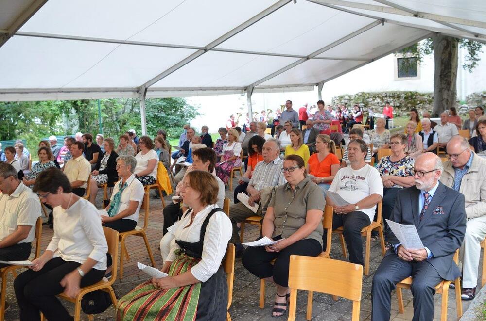 Startgottesdienst Pfarrverband / © www.markus-goestl.at